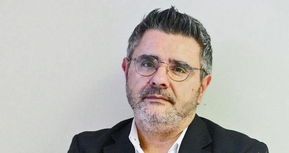 Κάρφωσαν μαχαίρι στην πόρτα του δημοσιογράφου Μ. Κυπραίου