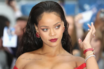 Η Rihanna επιστρέφει εν μέσω πανδημίας (Video)