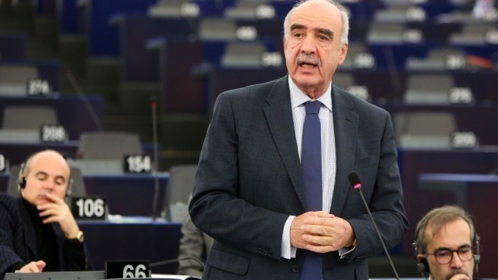 Ο Μεϊμαράκης ζητά από την Κομισιόν τη συγκρότηση ενιαίου πλαισίου για την αντιμετώπιση του κορονοϊού