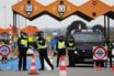 Ραγδαίες εξελίξεις: Η ΕΕ σφραγίζει τα σύνορα για 30 ημέρες