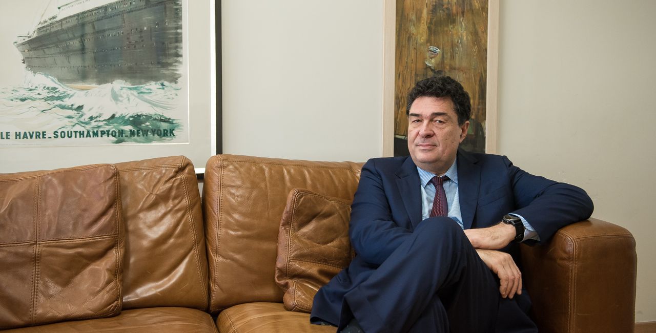Ο Αλέξης Παπαχελάς ανακοίνωσε ότι προσβλήθηκε από κοροναϊό – Το άρθρο στην Καθημερινή