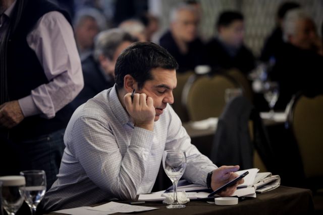 Δέσμη νέων έκτακτων μέτρων ζητά ο ΣΥΡΙΖΑ- Τρίωρη τηλεδιάσκεψη Τσίπρα με συνεργάτες του
