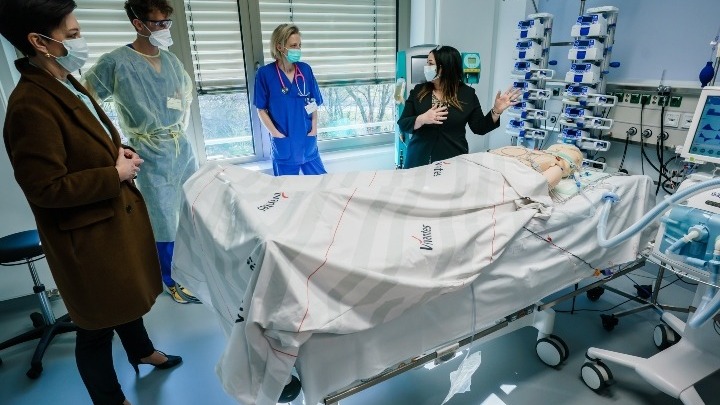 Reuters: Η Ν.Κορέα ανακοίνωσε πως 91 ασθενείς που ιάθηκαν από τον κοροναϊό, διαγνώσθηκαν ξανά θετικοί!