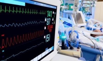 Δέσμευση κλινών σε στρατιωτικά και ιδιωτικά νοσοκομεία με νέα ΚΥΑ