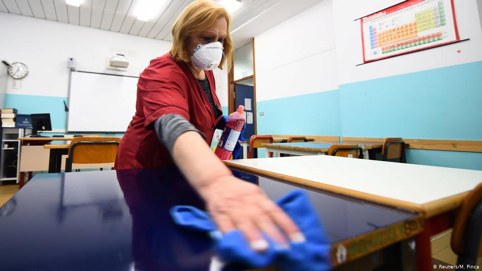 Ανδρέας Μουγγολιάς: “Ευάλωτα” τα σχολεία στον κοροναϊό- Γιατί είναι λάθος η επαναλειτουργία τους