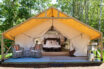 Τουρισμός: Τι είναι το glamping που έρχεται και στην Ελλάδα