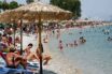 “Βούλιαξαν” οι παραλίες σε ολόκληρη την Ελλάδα – Ο Αδ. Γεωργιάδης τα είδε όλα “να πηγαίνουν ρολόι”