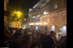 Το αδιαχώρητο στου Ψυρρή για δεύτερο βράδυ με take away ποτά