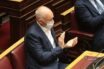 Γιώργος Παπανδρέου: Ο μοναδικός πολιτικός με μάσκα στη Βουλή