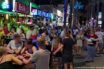 Μελέτη για τον κοροναϊό: Σε 12 μήνες το εμβόλιο- Τι πρέπει να προσέχουμε το καλοκαίρι