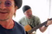 Μια ακουστική εκδοχή του «Stairway to Heaven» από Bono και the Edge