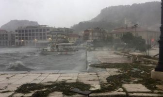 Ιανός: Ποιοι δήμοι και περιφέρειες επιχορηγούνται για τις καταστροφές από την κακοκαιρία