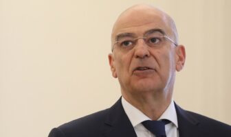 Τηλεφωνική επικοινωνία Δένδια με τον Αρμένιο ομόλογό του για την κατάσταση στο Ναγκόρνο-Καραμπάχ