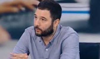 Ν. Ηλιόπουλος: Η κυβέρνηση Μητσοτάκη έξι μήνες πετούσε χαρταετό στο θέμα των σχολείων