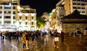 Χ. Γώγος: Ένας φορέας σε πλατεία με συνωστισμό μπορεί να κολλήσει ακόμα και 100 άτομα