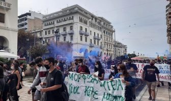 Πορεία μαθητών στο κέντρο της Θεσσαλονίκης