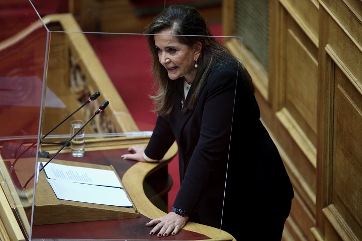 Μπακογιάννη: Γιατί δέχτηκε τώρα τον «στενό κορσέ» του διαλόγου η Τουρκία