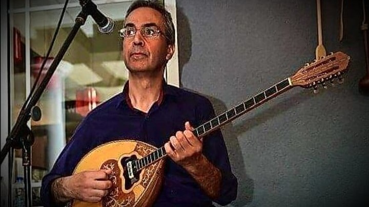 Έφυγε από τη ζωή ο βιρτουόζος του μπουζουκιού Δημήτρης Ατζέμης