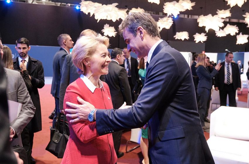 Η επιστολή Μητσοτάκη στην Φον ντερ Λάϊεν για το πιστοποιητικό εμβολιασμού σε ταξιδιώτες