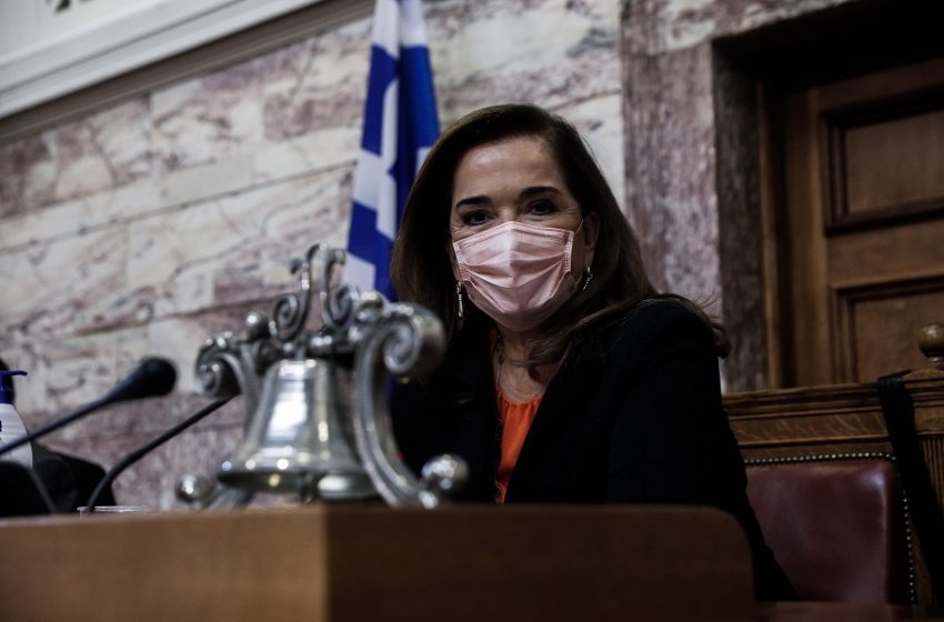 “Καρφί” Ντόρας σε Σαμαρά: “Ο πρώην πρωθυπουργός έχει παγίως αυτές τις απόψεις με το μικρό διάλειμμα της πρωθυπουργίας του που έκανε διερευνητικές επαφές με τον Ερντογάν…”