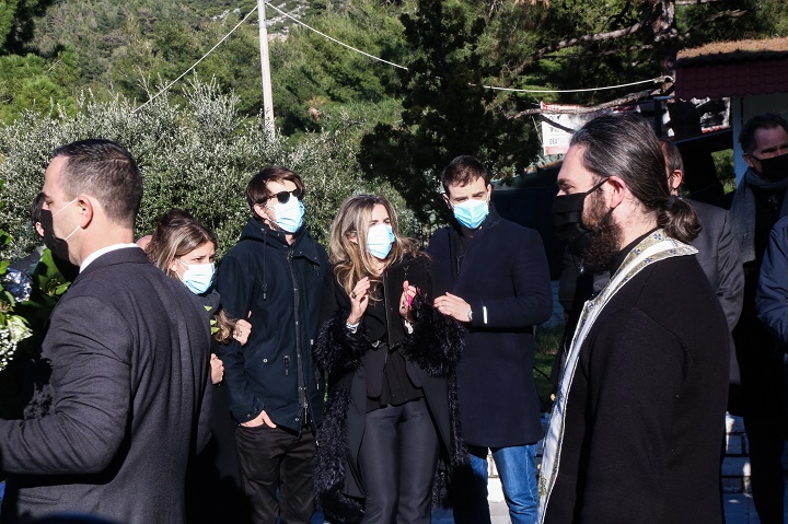 Το τελευταίο αντίο στον Σήφη Βαλυράκη