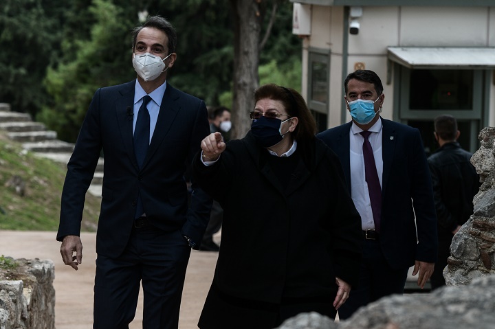 Έλενα Ακρίτα: Πρωθυπουργέ, πότε θα αποπέμψετε την κ. Μενδώνη;