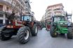 Σέρρες: Συγκέντρωση διαμαρτυρίας αγροτών, με τρακτέρ, στο διοικητήριο της Αντιπεριφέρειας