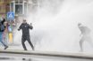 Ολλανδία: Η αστυνομία διέλυσε το πλήθος που διαμαρτυρόταν για τα περιοριστικά μέτρα στη Χάγη
