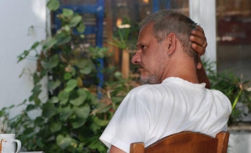 Έφυγε από τη ζωή ο κορυφαίος Art Director Δημήτρης Φωτόπουλος – Θλίψη στην “Εφ.Συν”