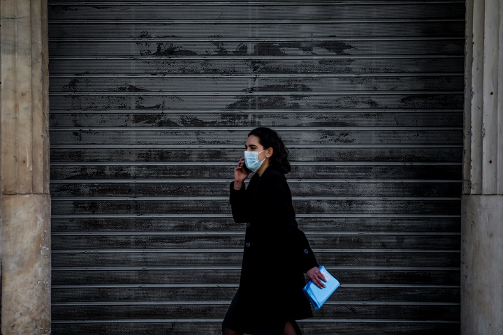 Γεωργιάδης: Έκτακτη επιχορήγηση έως 3.000 ευρώ σε επιχειρήσεις που δεν άνοιξαν τα Χριστούγεννα