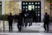 Επεισόδια στη Ν. Σμύρνη: “Μου είπαν έλα να πάρεις το πορτοφόλι σου και με συνέλαβαν”