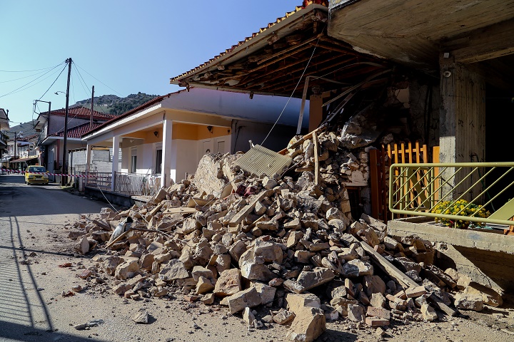 Σεισμός στην Ελασσόνα: Έξι απεγκλωβισμοί σε Μεσοχώρι και Μαγούλα