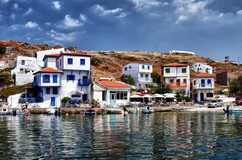 “Γαλάζια Ελευθερία”: Άλλος για Άη-Στράτη τράβηξε και άλλος γι’ Αγαθονήσι