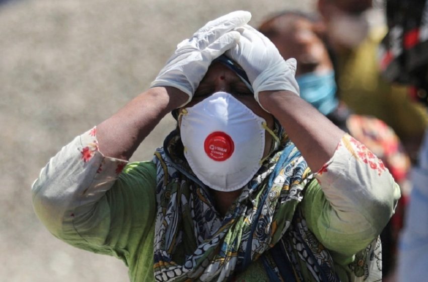 Ινδία: Πάνω από 30 εκ. κρούσματα κοροναϊού