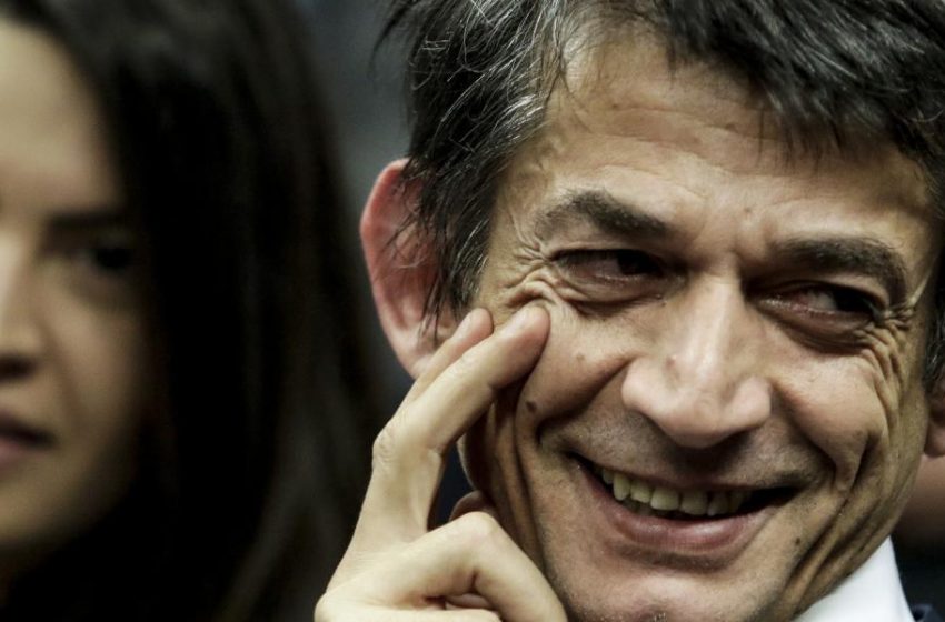 Ο Καρανίκας μιλά για την φαρμακευτική κάνναβη και την “συγγνώμη” του Άδωνι