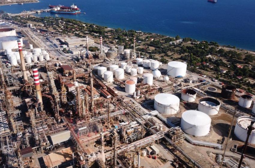 Κατασβέσθη η φωτιά στις εγκαταστάσεις της Motor Oil