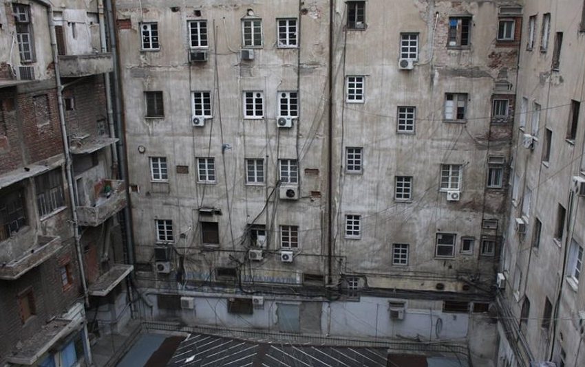 Καραμανλισμός, Μενδωνισμός και Κορρεκτίλα (κείμενο για αποκρυφιστές)