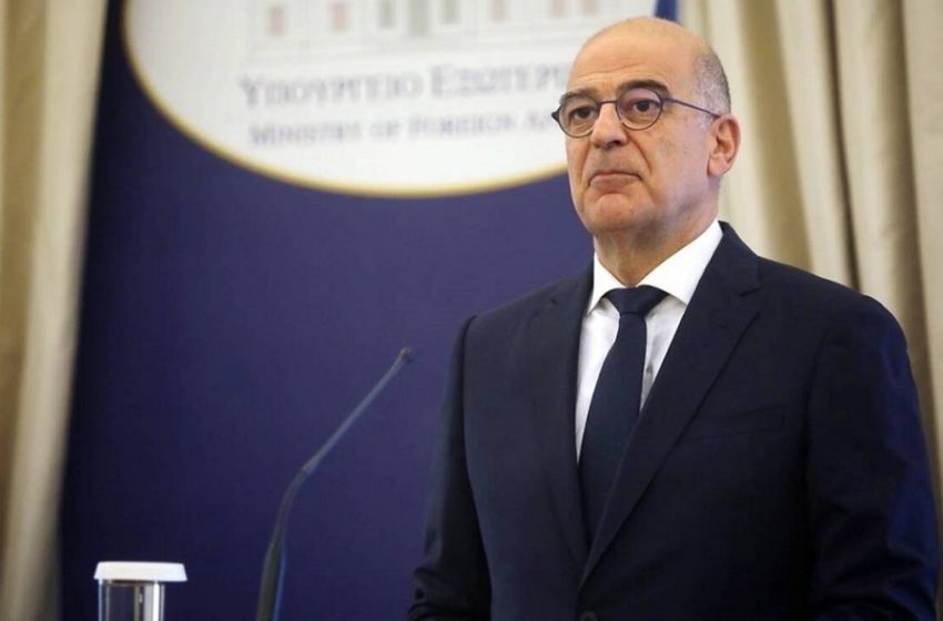 Ο Δένδιας μάλλον δεν ενημερώθηκε για τη συνομιλία Μητσοτάκη-Ερντογάν