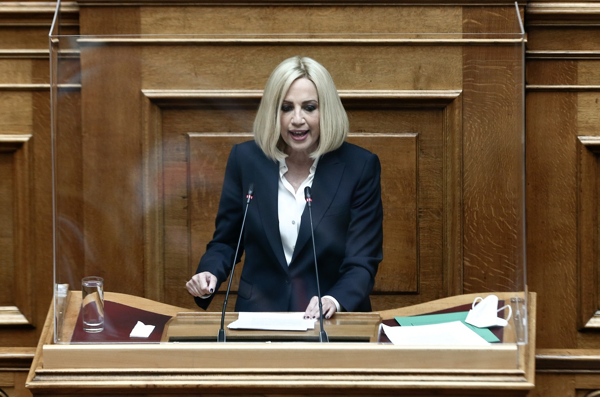 Γεννηματά: Ο Μητσοτάκης να ζητήσει συγγνώμη για το mansplaining σε βάρος μου