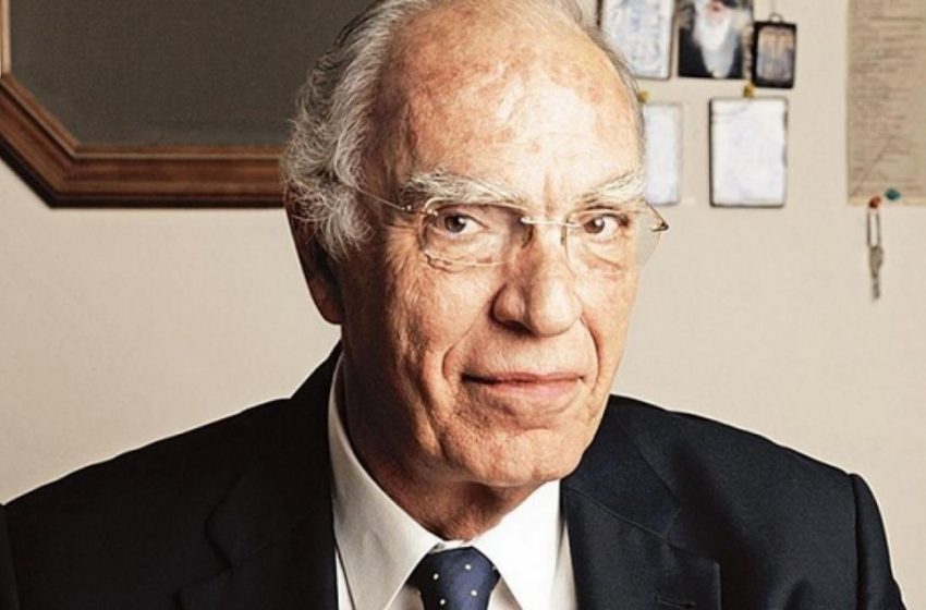 Σε κρίσιμη κατάσταση με κοροναϊό ο Βασίλης Λεβέντης