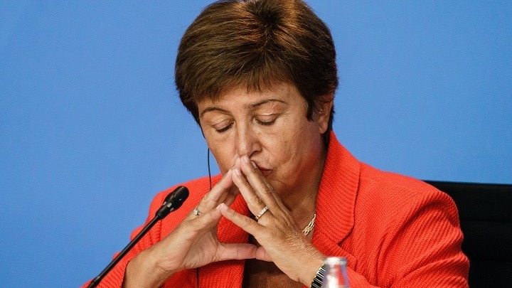 Στο μάτι του κυκλώνα η Κρισταλίνα Γκεοργκίεβα μετά την αποκάλυψη ότι ασκούσε πιέσεις υπέρ της Κίνας