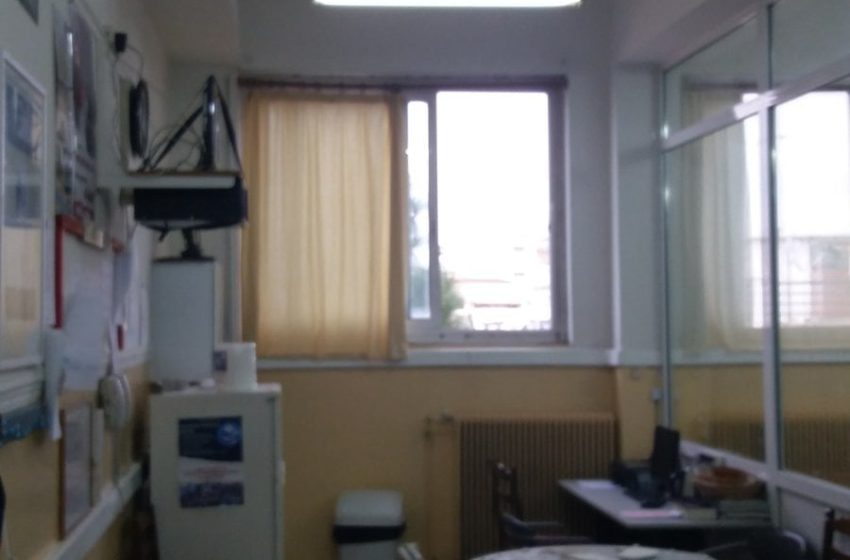 Νέα περιστατικά κατάρρευσης οροφής σε σχολεία