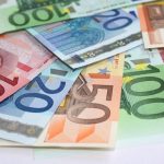 Reuters: Η Αθήνα αποπληρώνει πρόωρα δάνεια 5,3 δισ. ευρώ σε χώρες της Ευρωζώνης