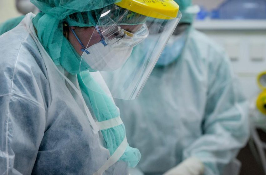 Πανδημία: Η κοινωνία στο κρεβάτι του (πολιτικού) Προκρούστη