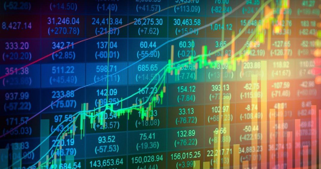 DW: Ιστορική στροφή με αυξήσεις επιτοκίων