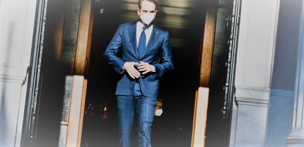 Εγκλωβισμός στην αυτοδυναμία…