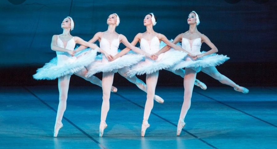 ‘Αλλο η “Λίμνη των Κύκνων”, άλλο η “Elif” και ο Ατζούν…