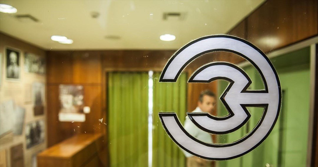 Οι Ενώσεις Συντακτών στηλιτεύουν την αναπαραγωγή του non paper του Μαξίμου