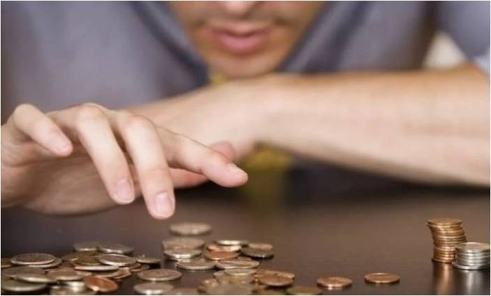 Η Ελλάδα στον «πάτο» των ευρωπαϊκών αποδοχών: Τι δείχνουν τα στοιχεία της Eurostat