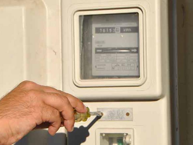 Το ακριβότερο ρεύμα στην Ευρώπη η Ελλάδα στις επιχειρήσεις, το τρίτο στα νοικοκυριά